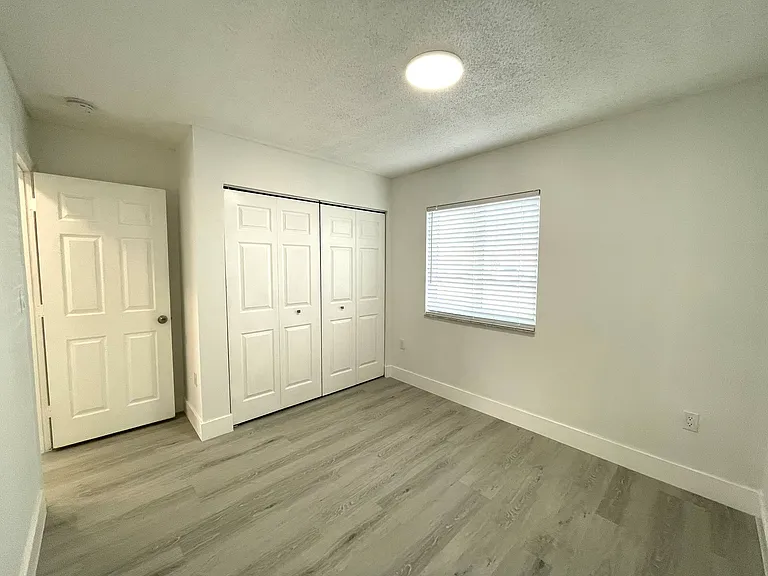 18254 SW 143rd Pl — Photo 23