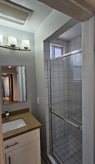 1227 S Holt Ave #3 — Photo 11