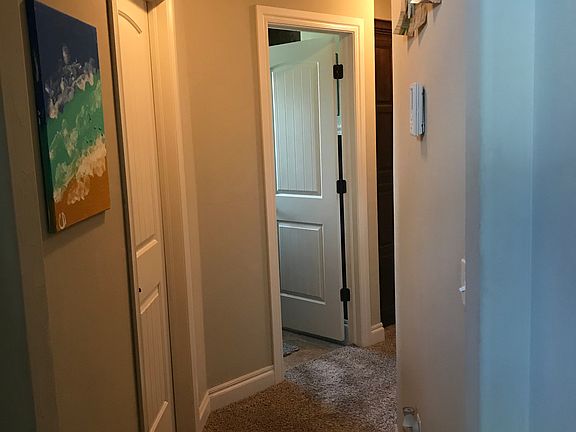 5th image of 17517 Aragon Ln