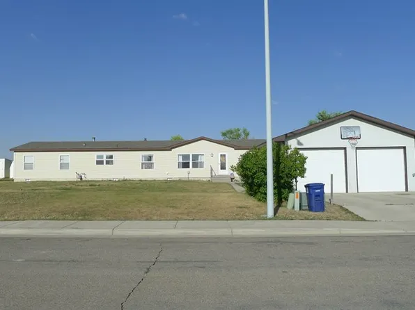 1610 Osprey Dr, Lewistown, MT 59457