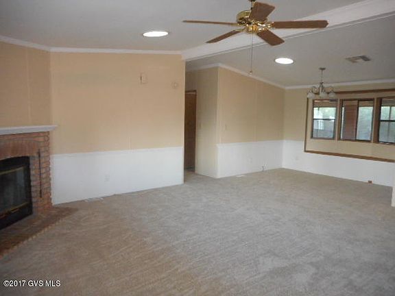 4th image of 271 W Palma Dr