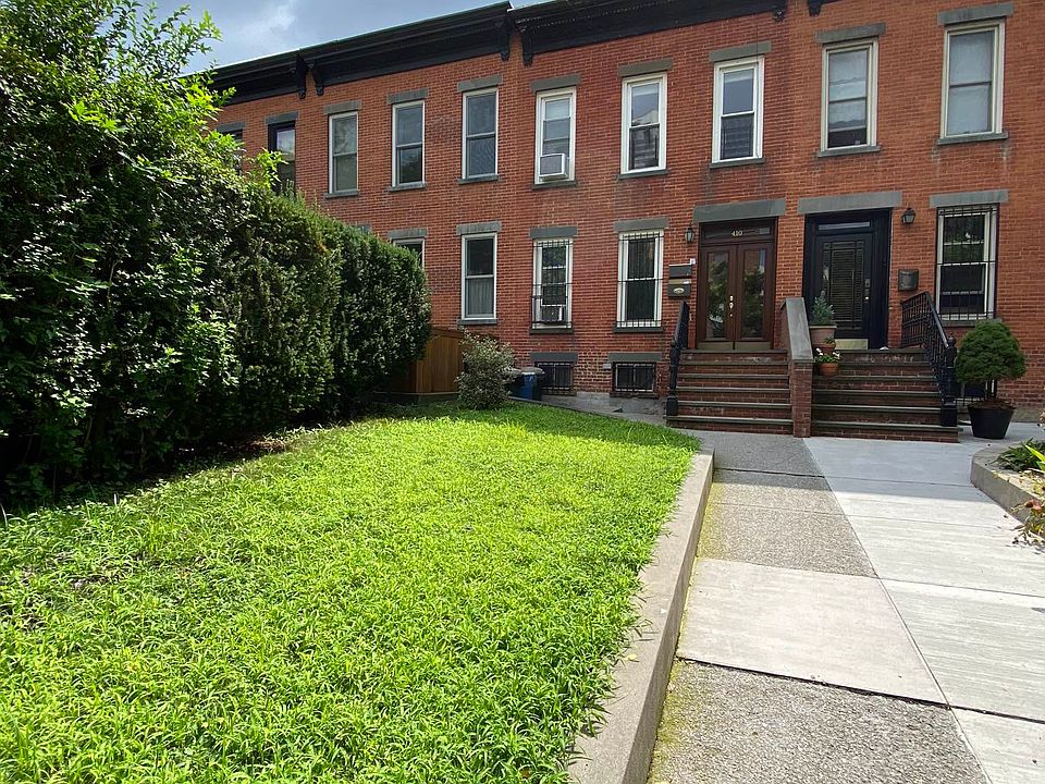 1st image of 410 13th St #1