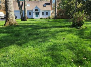 66 Bog River Bend, Mashpee, MA 02649