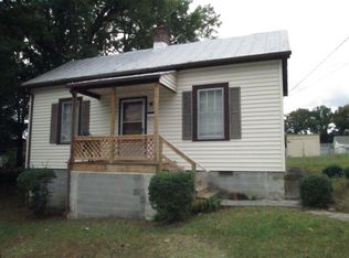 30 Selma Ave, Danville, VA 24541
