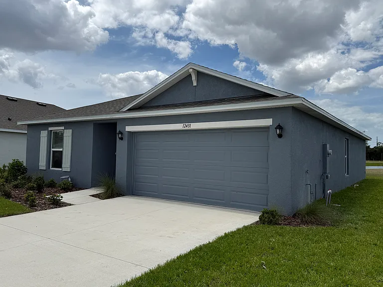 12431 Hopscotch Ave — Photo 4