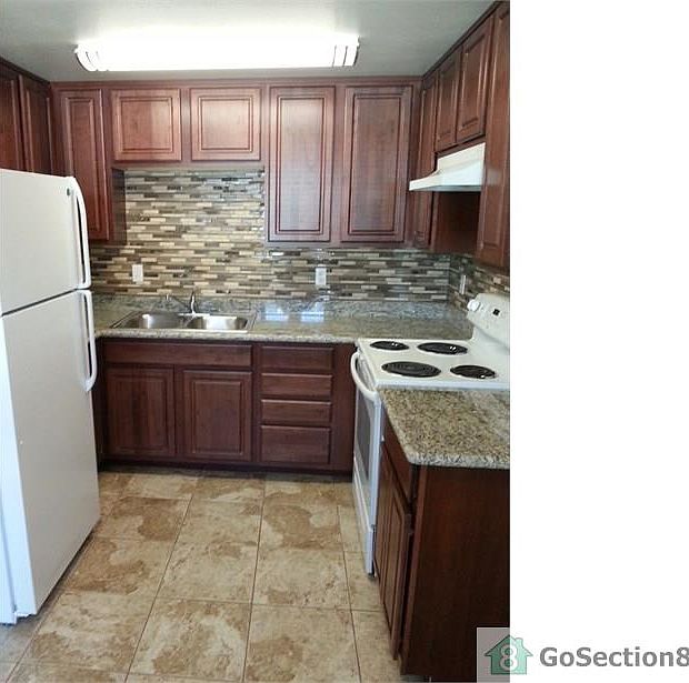 1st image of 3776 Underwood Dr APT 2