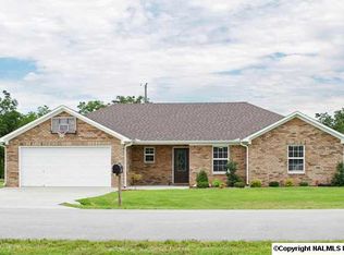 87 Beaver Creek Rd, Laceys Spring, AL 35754