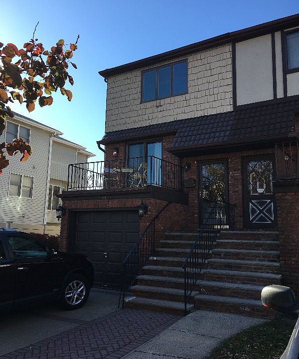 1st image of 452 Stobe Ave