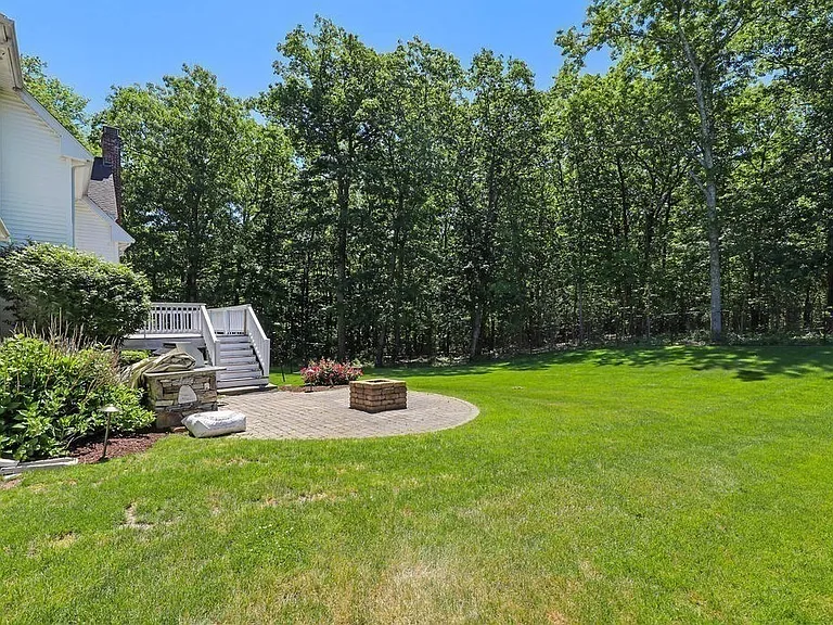12 Ronald C Meyer Dr — Photo 35