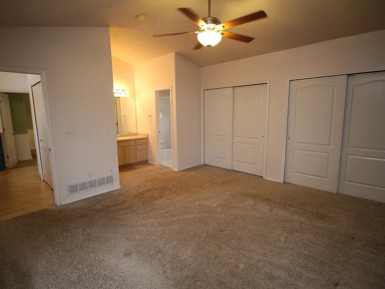 6724 Lost Springs Dr — Photo 8