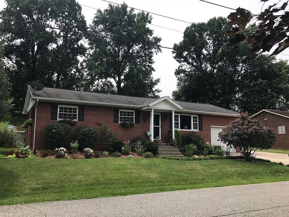 1st image of 141 Maywood Dr