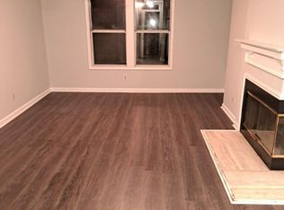 983 Stewarts Creek Dr APT 5, Fayetteville, NC 28314