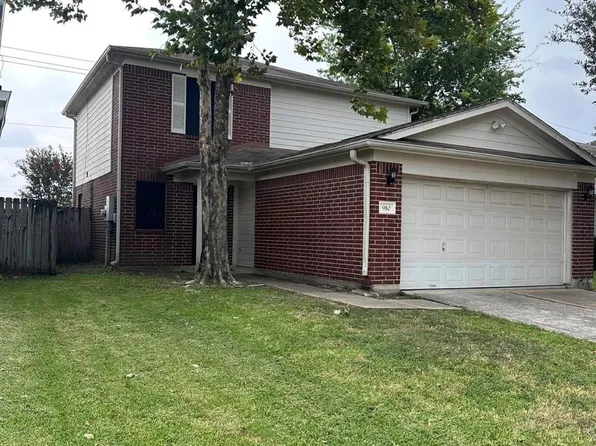 910 Calm Creek Ct, Channelview, TX 77530