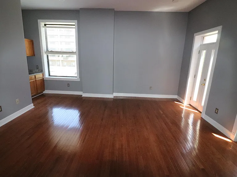 850 Lincoln Ave #2 — Photo 16