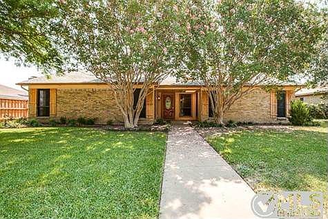 2nd image of 1314 Westminster Dr