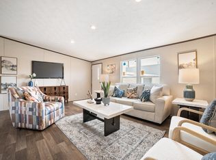 172 Roark Dr, Decatur, TX 76234