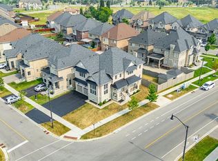 23 Martin Byrne Dr, Brampton, ON L6P4G2