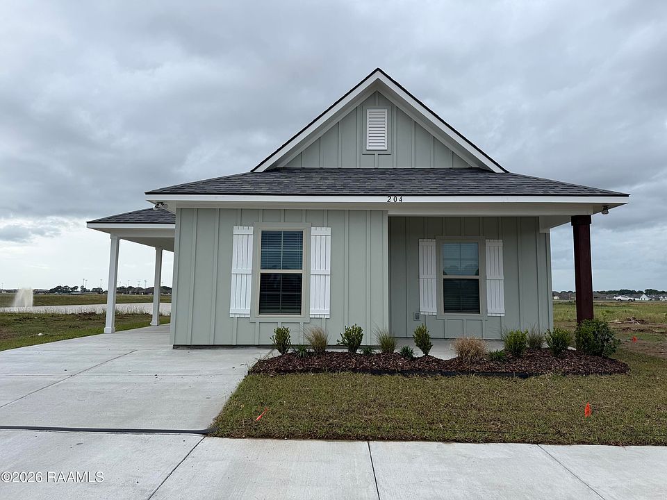 1st image of 204 Willowbend Way