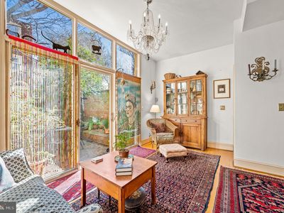 331 Lawrence Ct, Philadelphia, PA, 19106