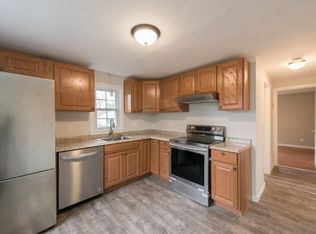 38 Ina St, Springfield, MA 01109