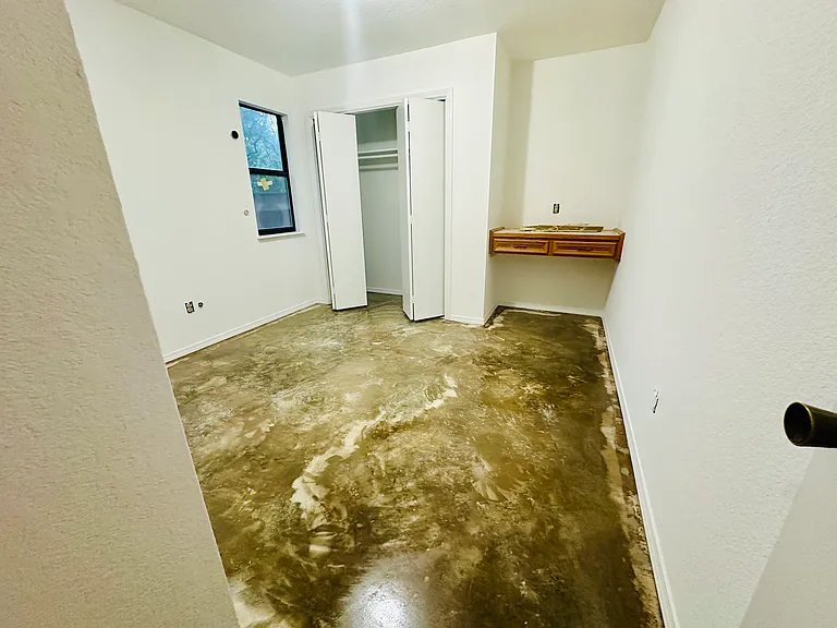 11400 Oak View Dr — Photo 6