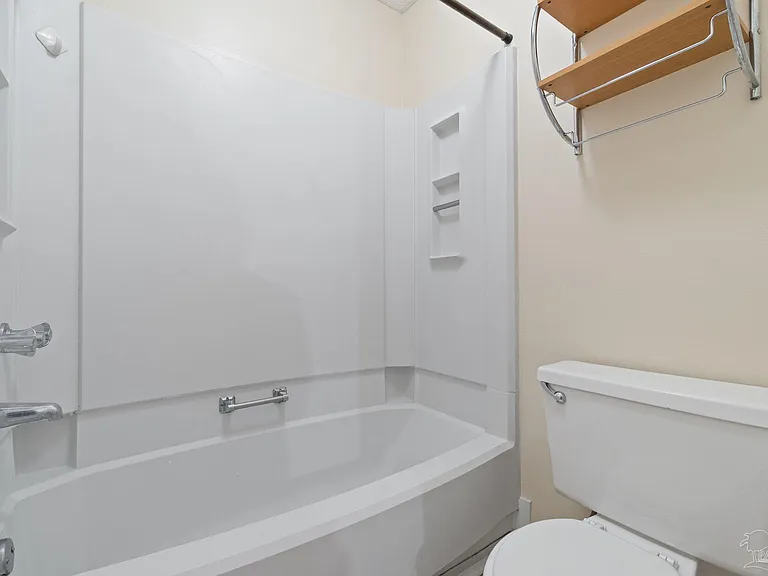 3023 Cedarwood Village Ln — Photo 44