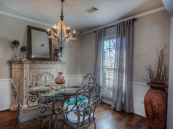 2nd image of 4204 Ashburton Ln