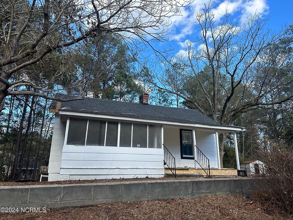 2nd image of 616 Arnold Avenue