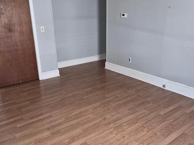 165 Greenwood St #1R — Photo 4