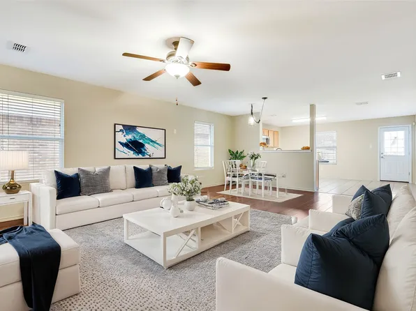 1028 Mosaic Dr, Fort Worth, TX 76179