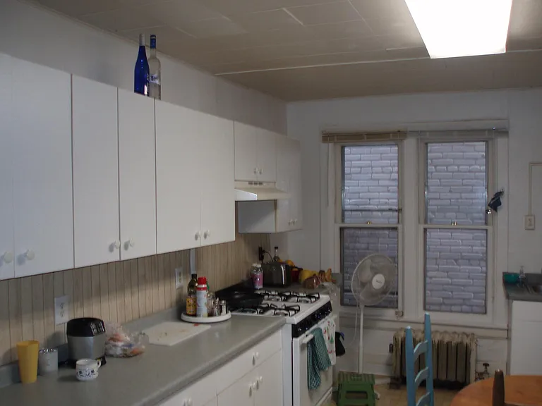 521 State St — Photo 27
