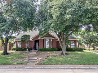 4024 Fairlakes Dr, Dallas, TX 75228