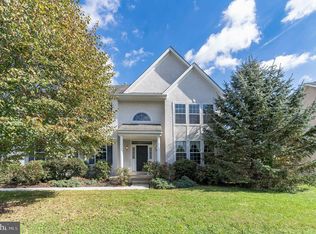2 Smith Farm Ln, Parkesburg, PA 19365