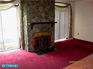 5th image of 109 Mendel Ct