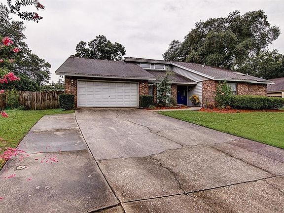 3rd image of 9213 Kingsridge Dr