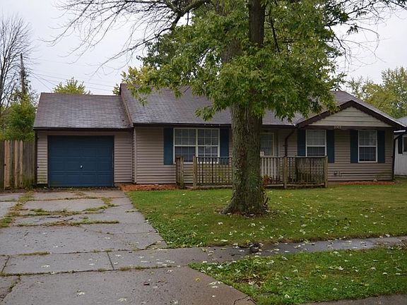 2nd image of 2307 Aspen Ct