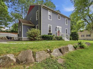 28 Modoc St, Worcester, MA 01604