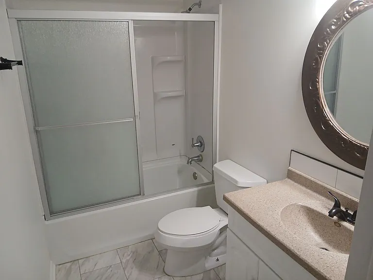 7947 Twin Oaks Rd — Photo 3