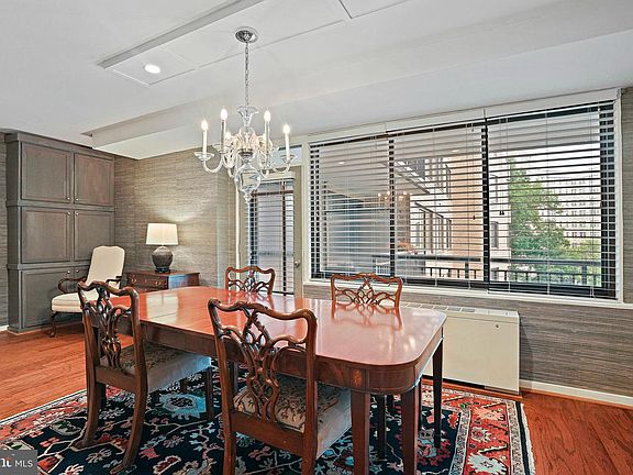 4th image of 4740 Connecticut Ave NW APT 404