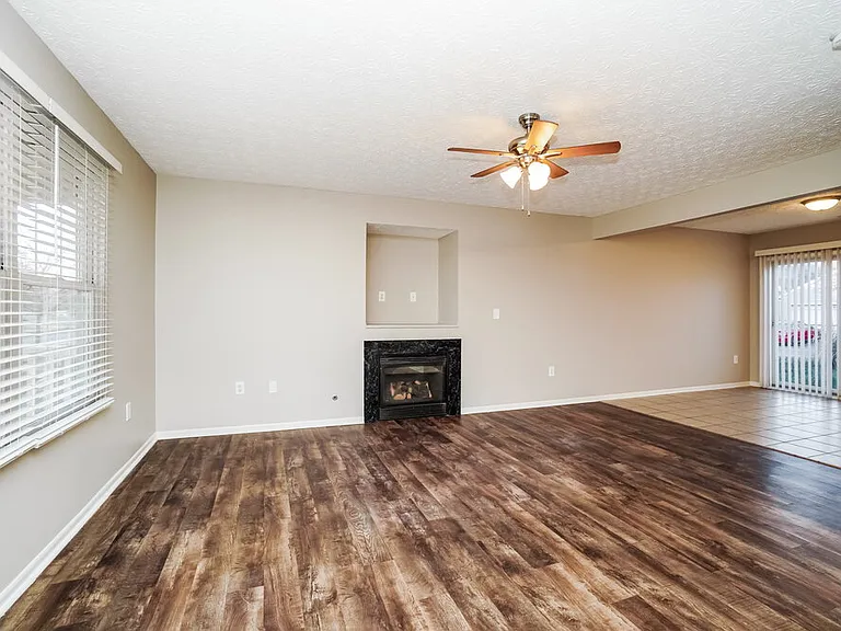 2183 Painted Cliff Dr — Photo 4