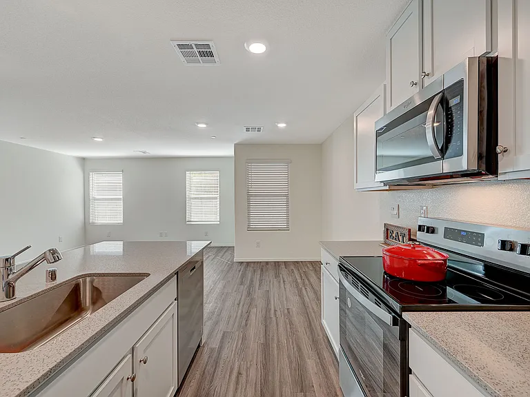 6923 Honor Hill St — Photo 15