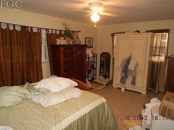 5th image of 1030 SE 43rd Ter