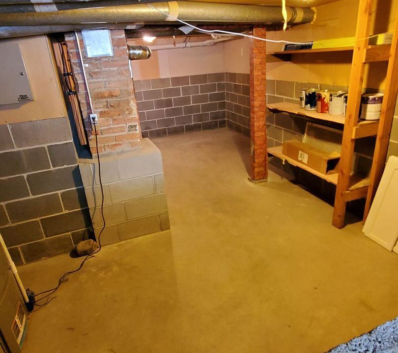 1st image of 121 Broadwater Ave