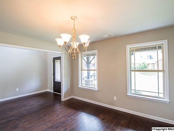 5th image of 8811 Belle Mor Dr