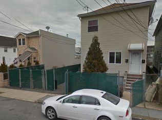 97 Union Ave, Staten Island, NY