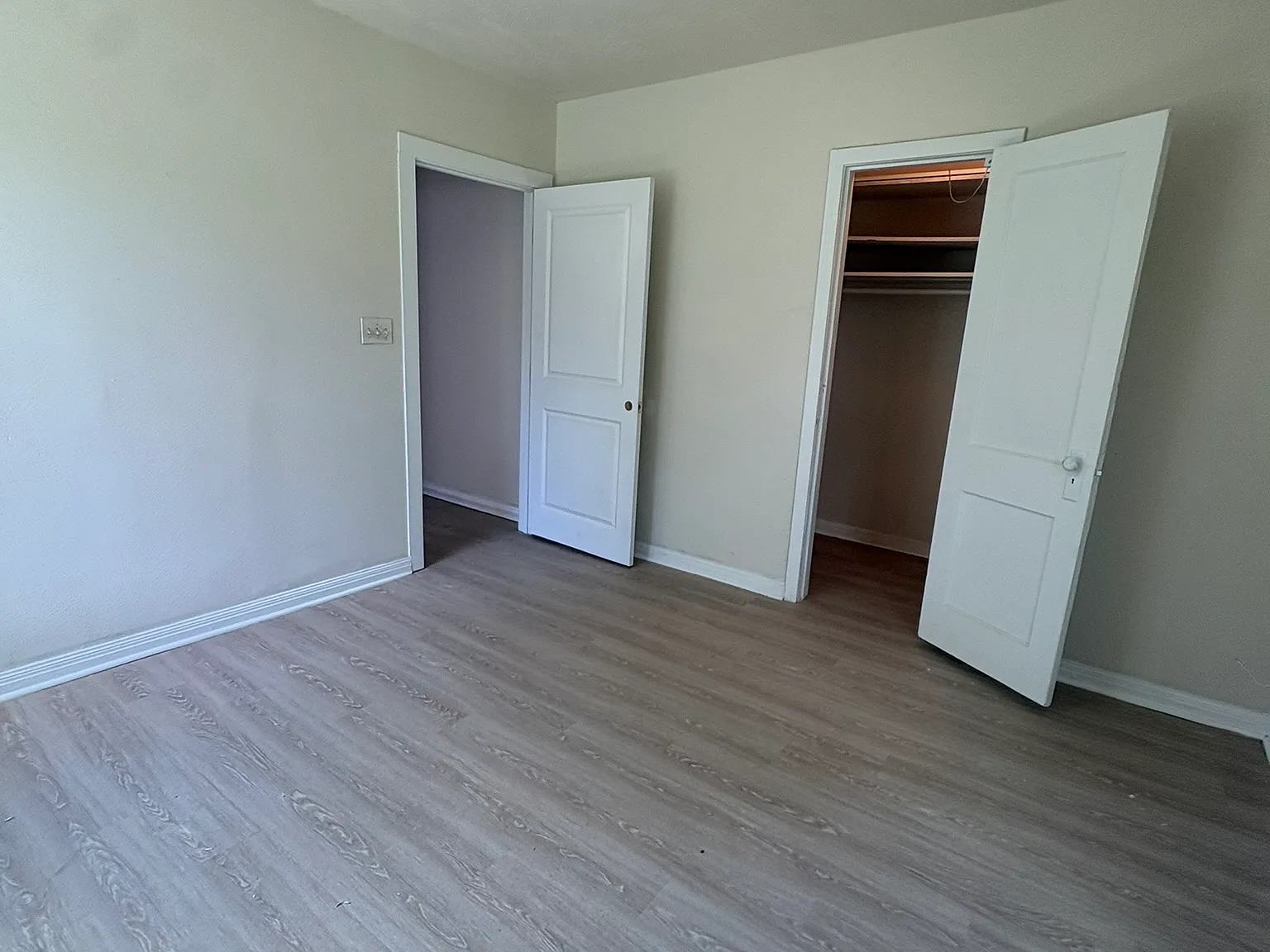 8625 Dexter Street - 1 — Photo 3