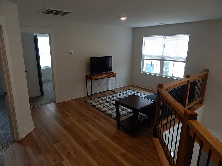 233 Marshland Ln — Photo 21