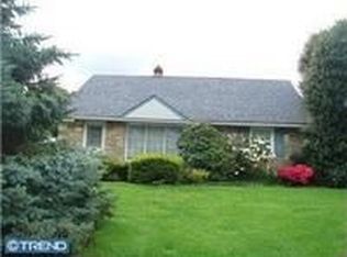8111 Colfax St, Philadelphia, PA 19136