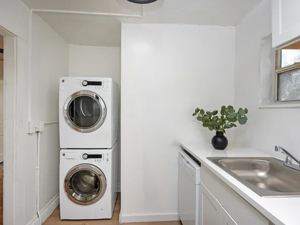 1701 14th St S #1, Saint Petersburg, FL 33705