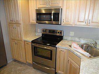 5th image of 4460 Mozart Ave